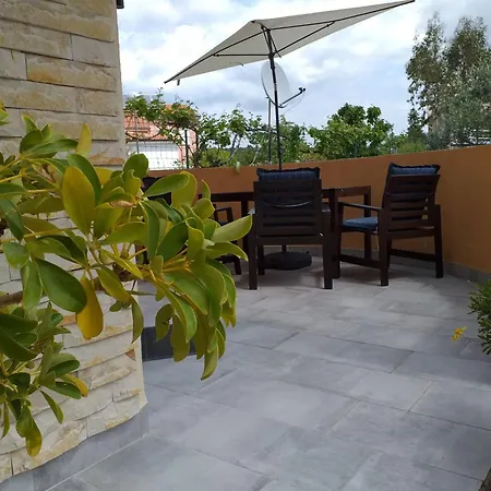 Schoenes In Mit Terrasse By Interhome Banjole
